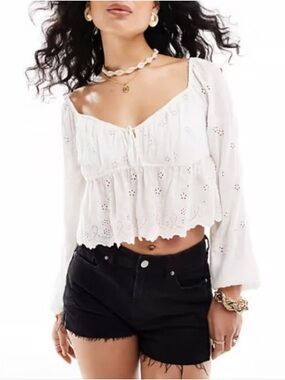 Hollister White Eyelet Boho Long Sleeve Peasant Top